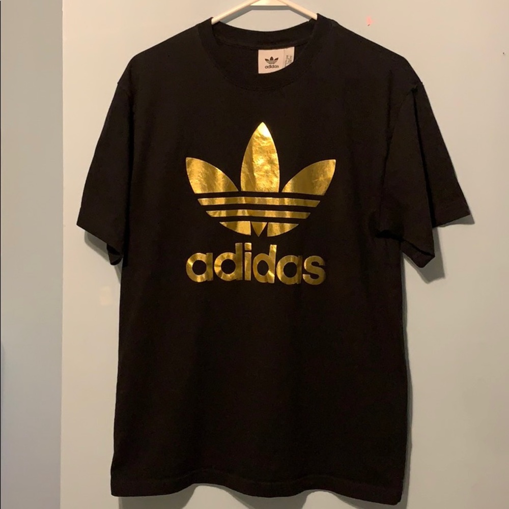 adidas black & gold t-shirt